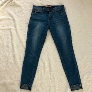 Joe’s Jeans Distressed ankle jeans size 28
